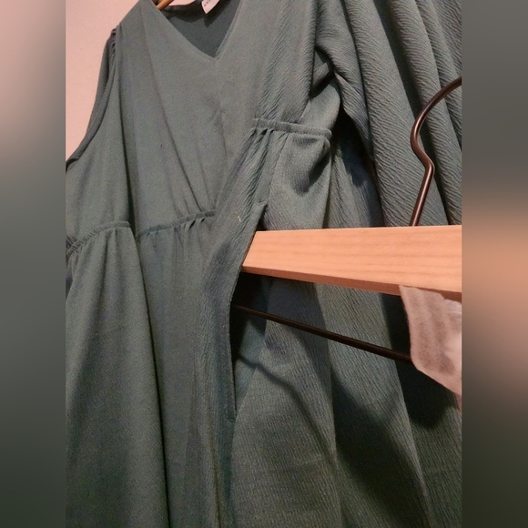 Ava & Viv Women's Dress - Picture 3 of 4